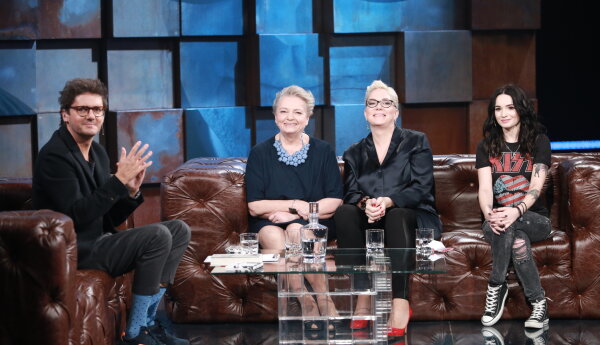 Anna Seniuk, Magdalena Małecka i Ewelina Lisowska u Kuby